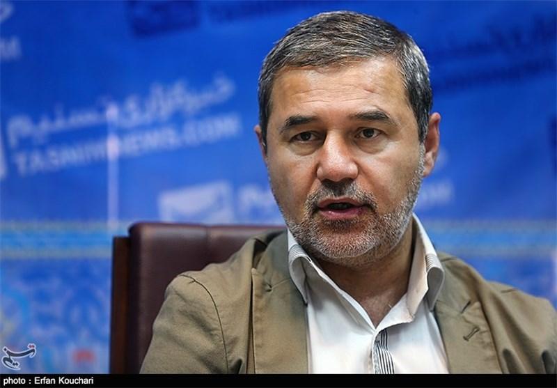 نامور مطلق: واردات صنایع دستی قاچاق نگران کننده است