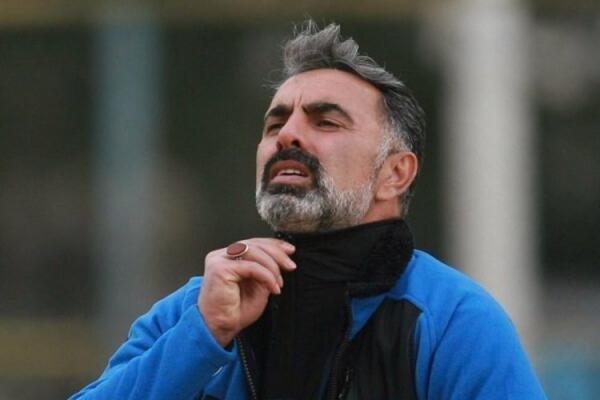 حمله باشگاه نساجی به سرمربی استقلال